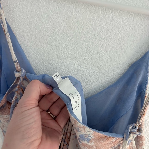 ASTR The Label Godet Dress XS Blue Multi Tie Dye Slip Skater Mini Romantic - Picture 8 of 10